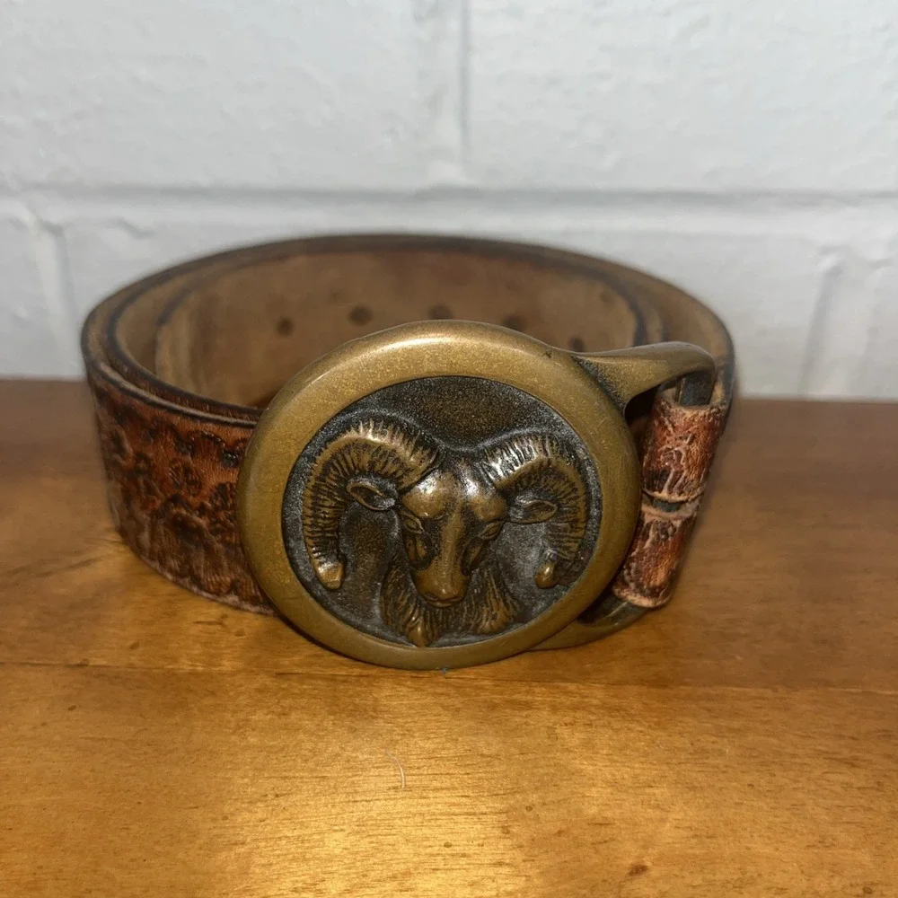 Vintage 1978 Tech Ether Guild Inc 'Big Horn' ram solid brass belt buckle & Belt
